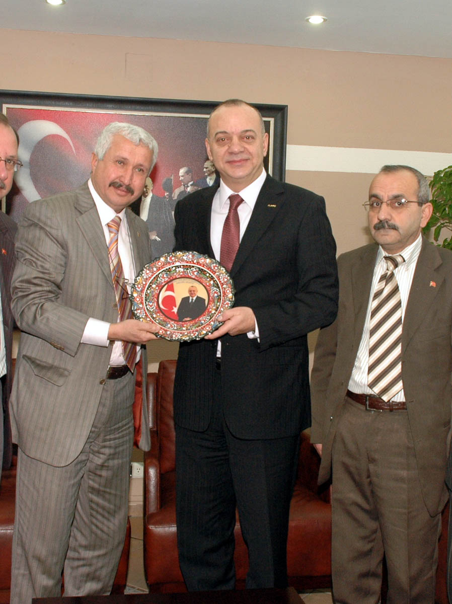 ~/HaberImages/16.01.2010 BELEDİYE BŞK.  ZİYARET.JPG